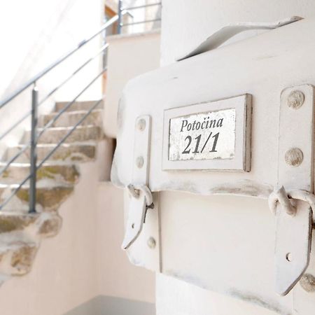 Potocina 21 Apartment Vrbnik Exterior photo